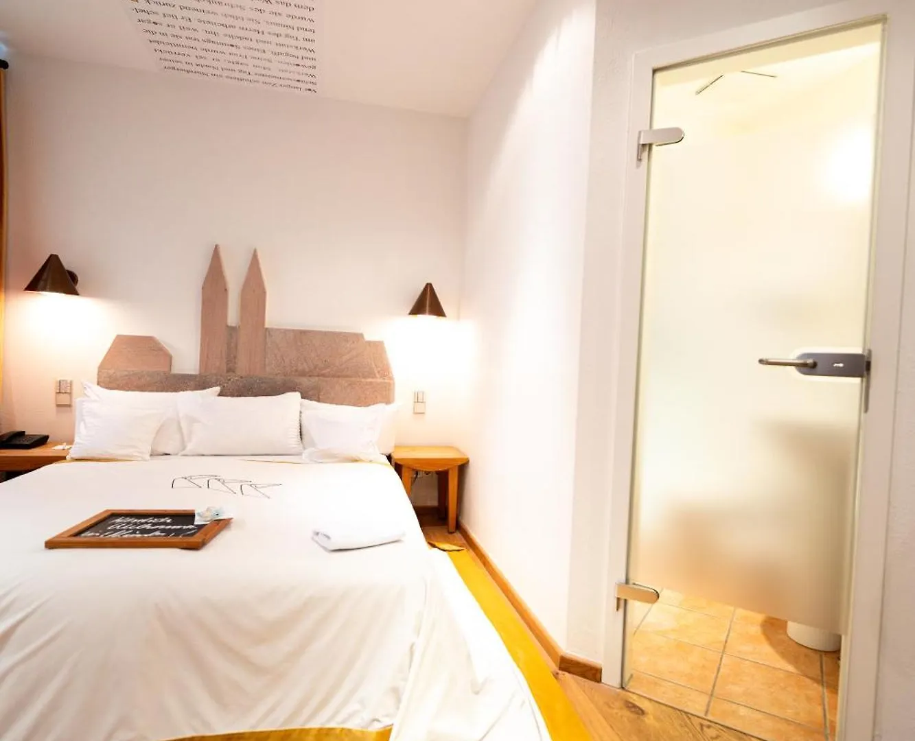 Hotel Drei Raben Nürnberg 4*,