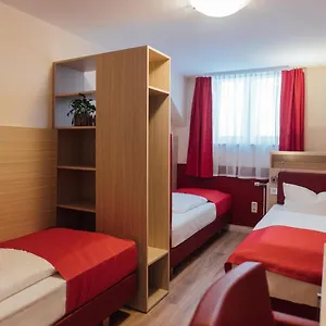*** Hotel Hamburger Perle Alemanha